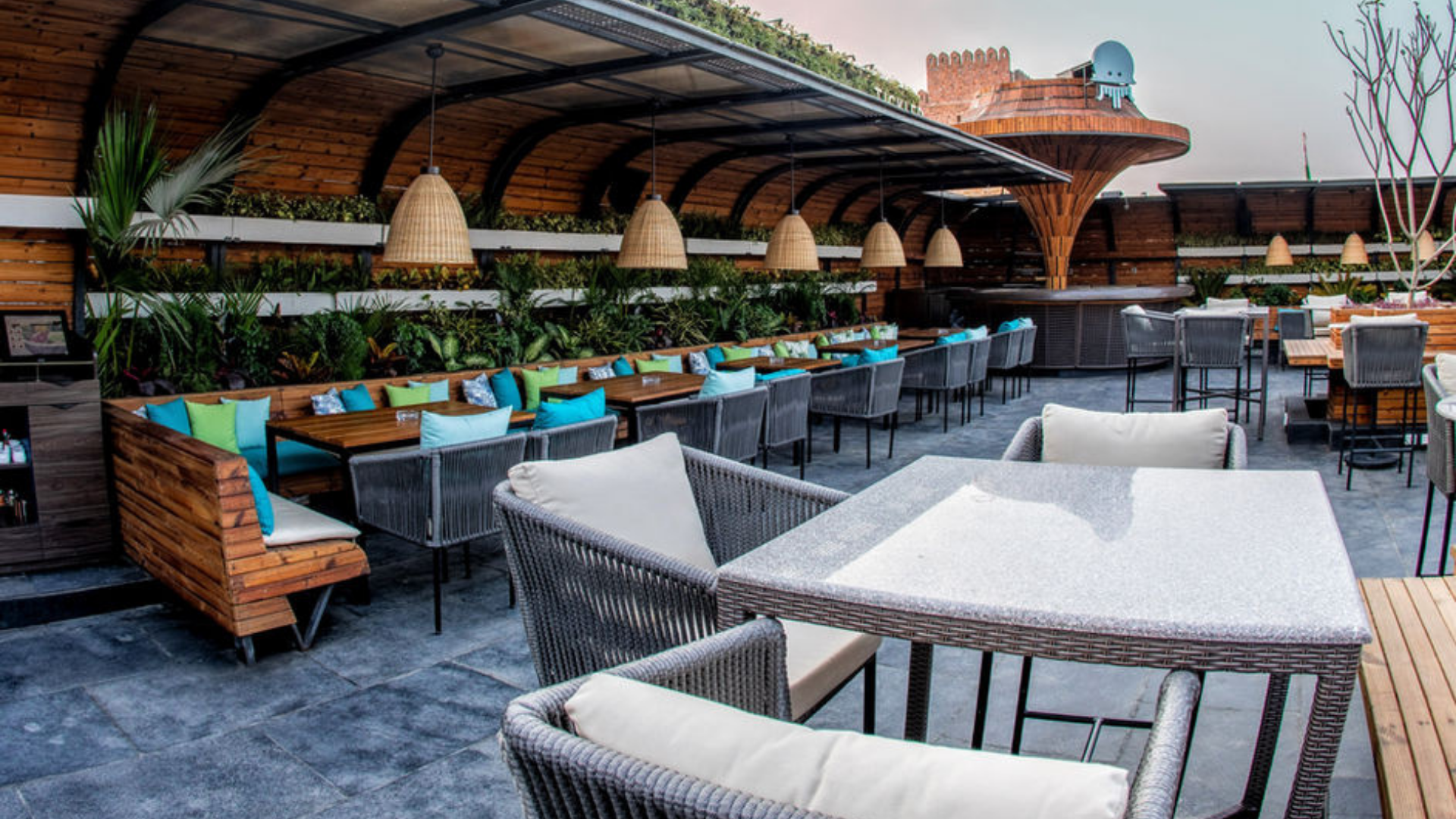 FLOW BREW & DINE, DELHI